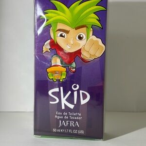 JAFRA Skid Eau de Toilette - Vibrant Green and Bold Purple